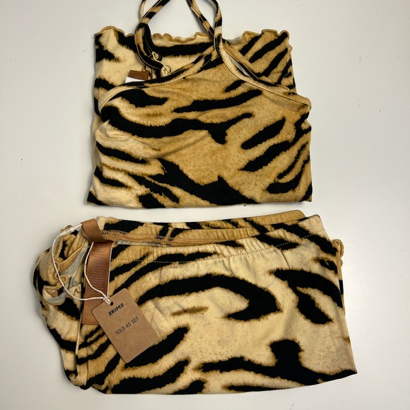 🐅 SOLD OUT SKIMS Sleep Cami Set | Bronze Tiger Print 🐯M | NWT - Picture 3 of 6